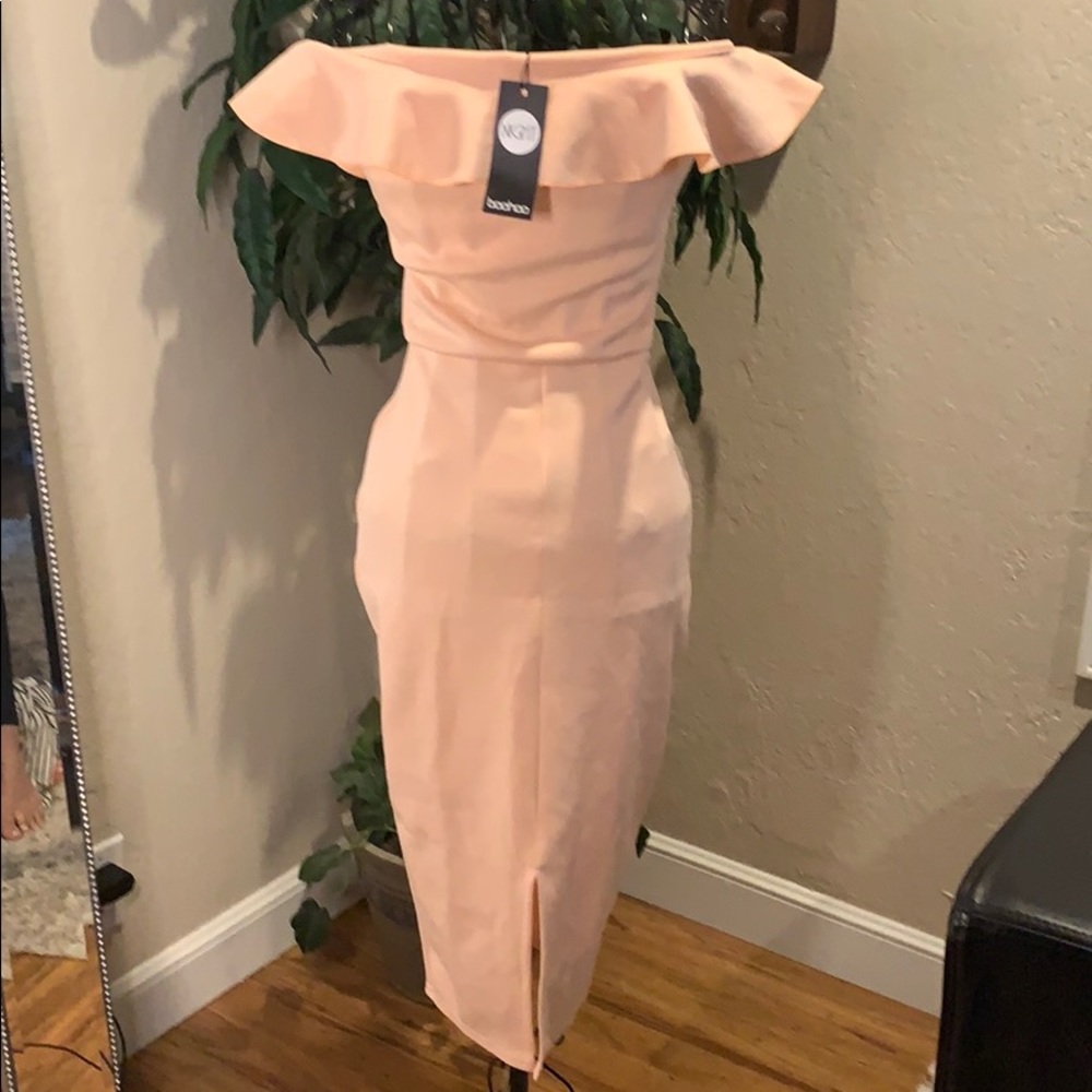 Boohoo blush pencil off shoulder dress - Picture 5 of 8